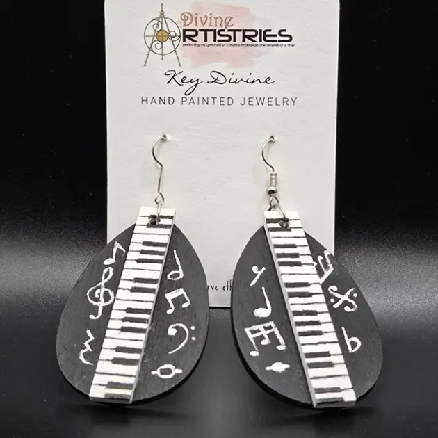 Teardrop Harmonious Piano Keys to Music Notes Earrings